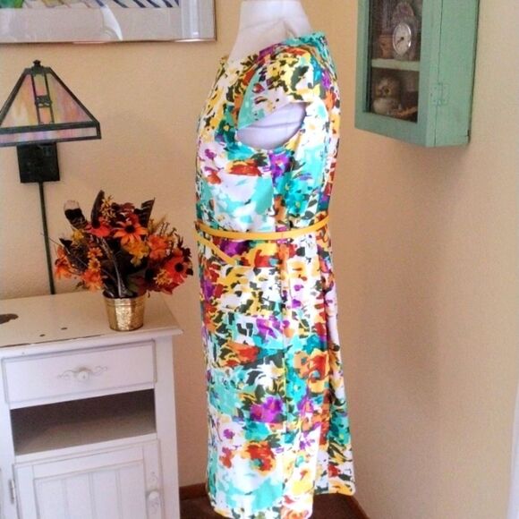 AGB Floral Dress - Picture 4 of 11